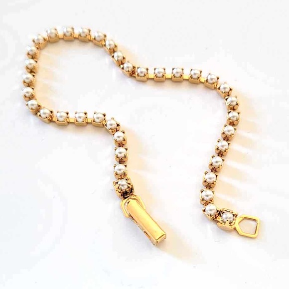 ๐๐ AVON Vintage Pearlesque Link Gold-Plated Brass Tennis Bracelet - Picture 5 of 10